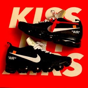 RARE Off-White X Air Vapor Max “The Ten” sz 11 (factory defect sample / no box)